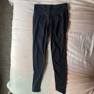 Athleta Snakeskin black leggings